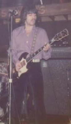 1173746_565350626835659_1291926649_n